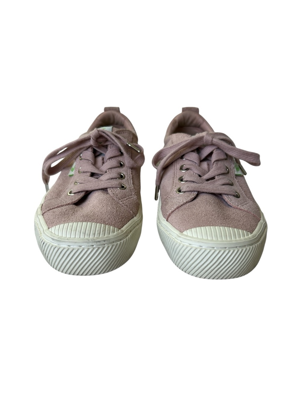 Cariuma Women's Dusty Pink Suede Low-Top Sneakers - Picture 2 of 9